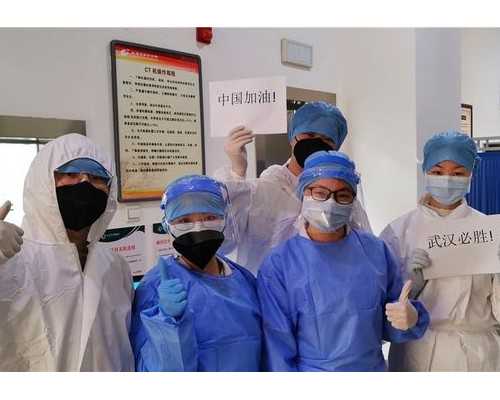 新生儿鼻腔清洁：父母必知的护理技巧