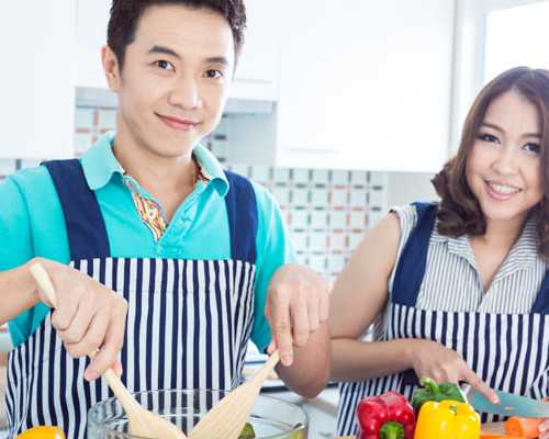 贵阳试管助孕：婴儿打嗝的家庭护理妙招与科学喂养指南